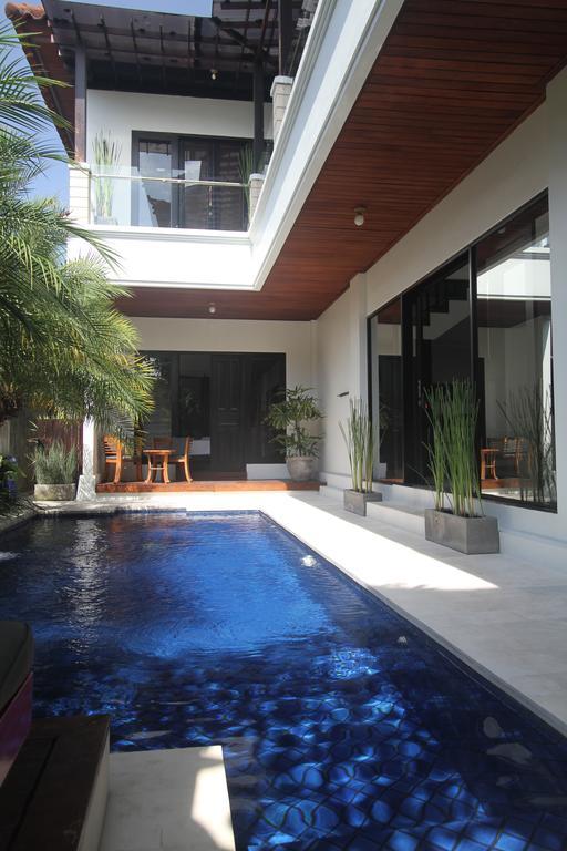 Kedis Bali Villa Kuta  Phòng bức ảnh